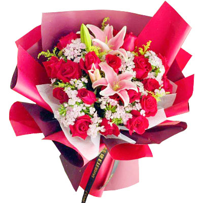 自贡18朵红玫瑰百合，永远牵手到老